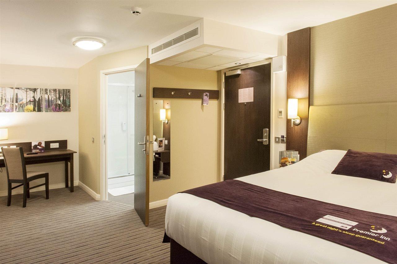 Premier Inn Bath City Centre Exterior foto